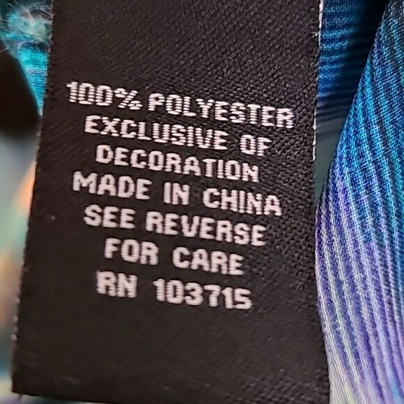 Zac & Rachel Watercolor Shades of Blues & Purple Blouse, Black Trim, Sz Medium - Picture 8 of 8